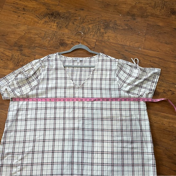 Plus size Wmns blouse bundle of 2 Flowy patterned plaid & sleeveless floral 4xlg - Picture 6 of 16